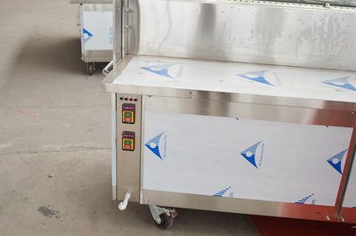 潤禾廚業(yè)(圖)-重慶無煙燒烤車廠家直銷-重慶無煙燒烤車